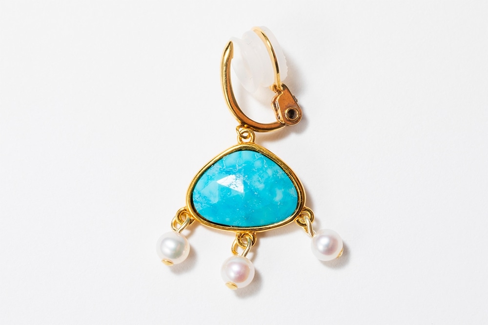 宮増侑嬉 旅するターコイズのイヤリング