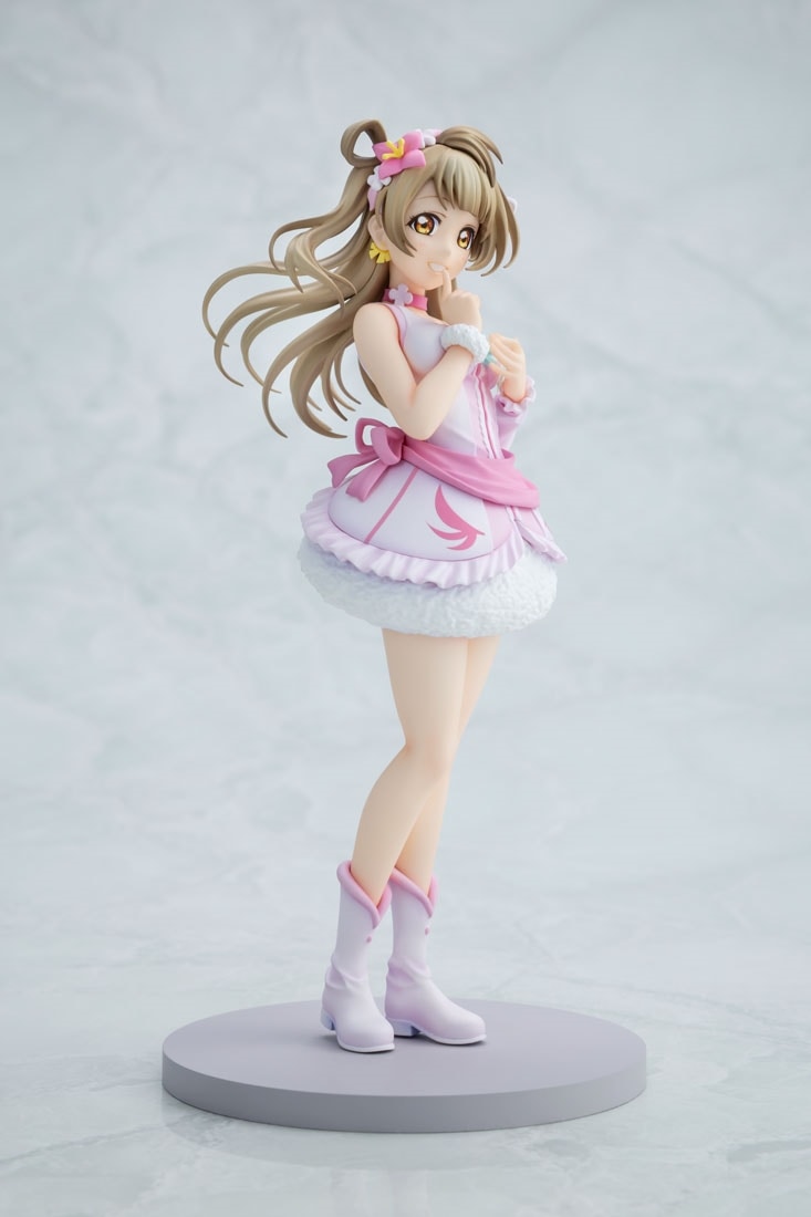 『ラブライブ！』 南 ことり 僕たちはひとつの光ver. ノンスケールフィギュア【カドスト限定 連動購入キャンペーン】 南 ことり
