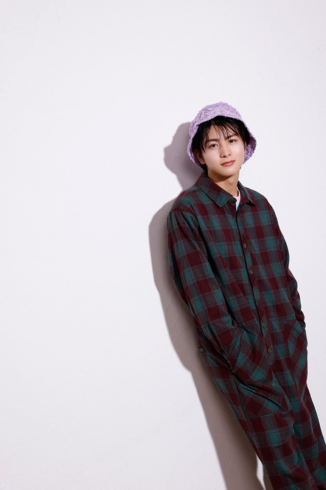 柏木悠 1st 写真集 19 → 20　特別版