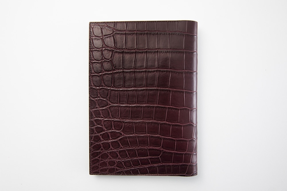 藤本さきこ　クロコダイル手帳カバー【バーガンディ×ゴールド】