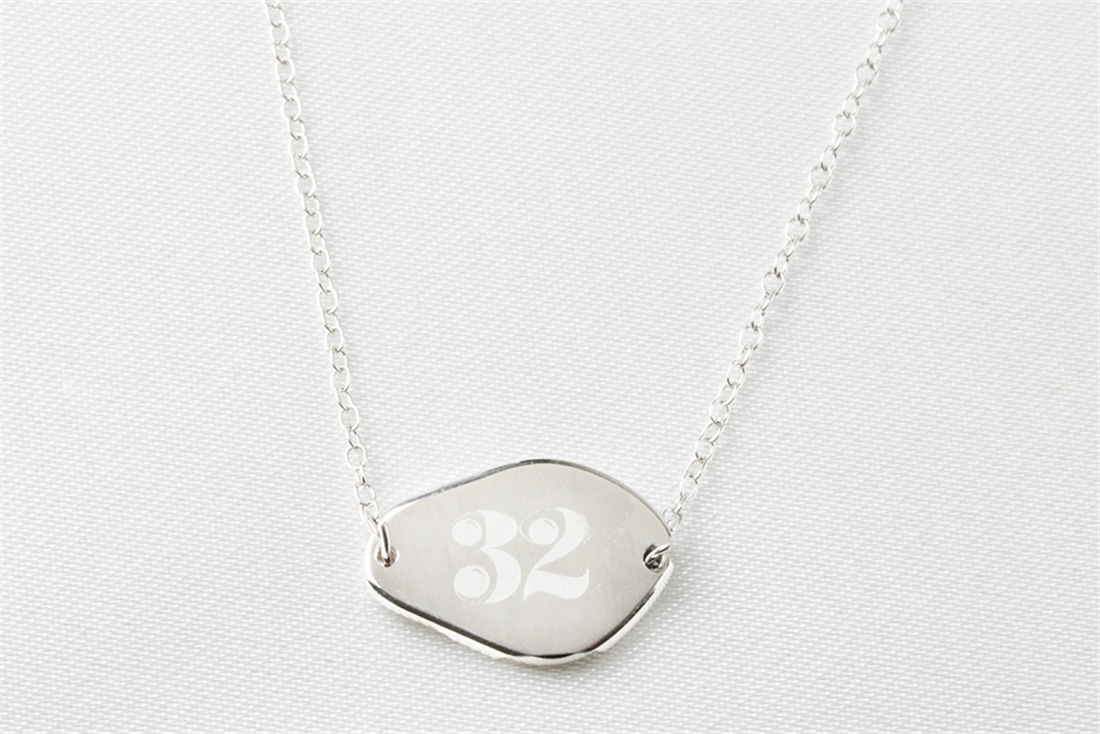 琉球風水志シウマ＜プラチナ950/良縁運32＞最強開運ナンバーブレスレット特典映像付き プラチナ950 良縁運32