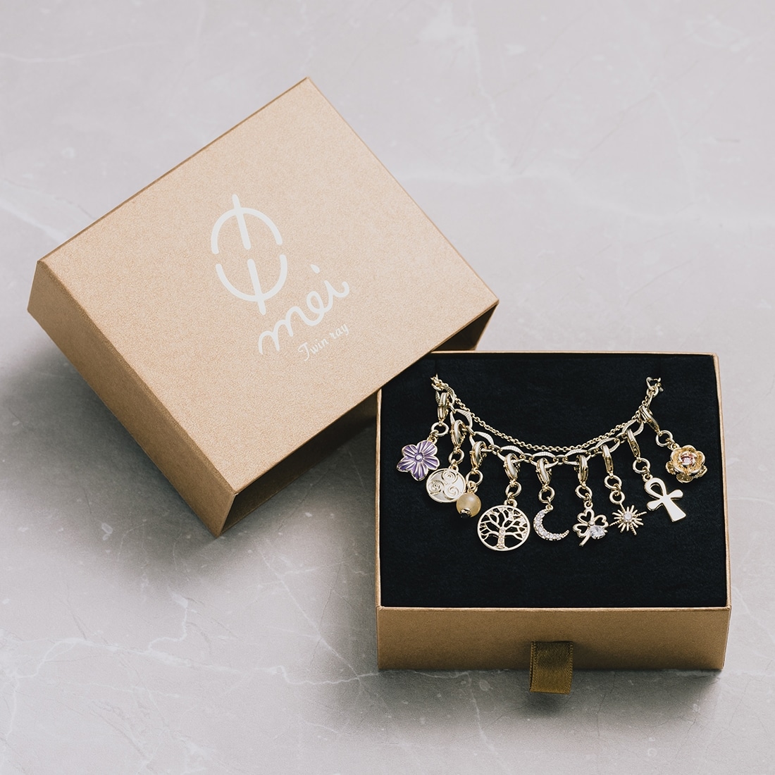 メイとナツキ ソウルリンクチャームブレスレット