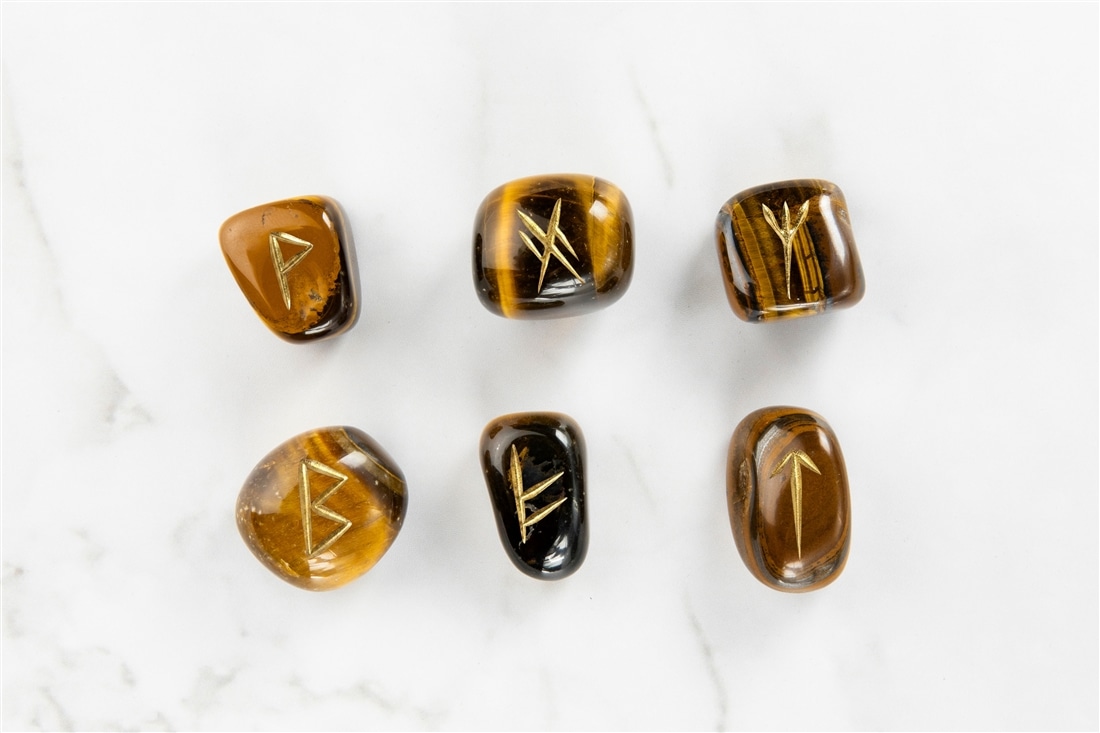 けいこヴァールハイト「Rune Amulet Collection」願いを込めて身につける 北欧ルーンのお守りセット