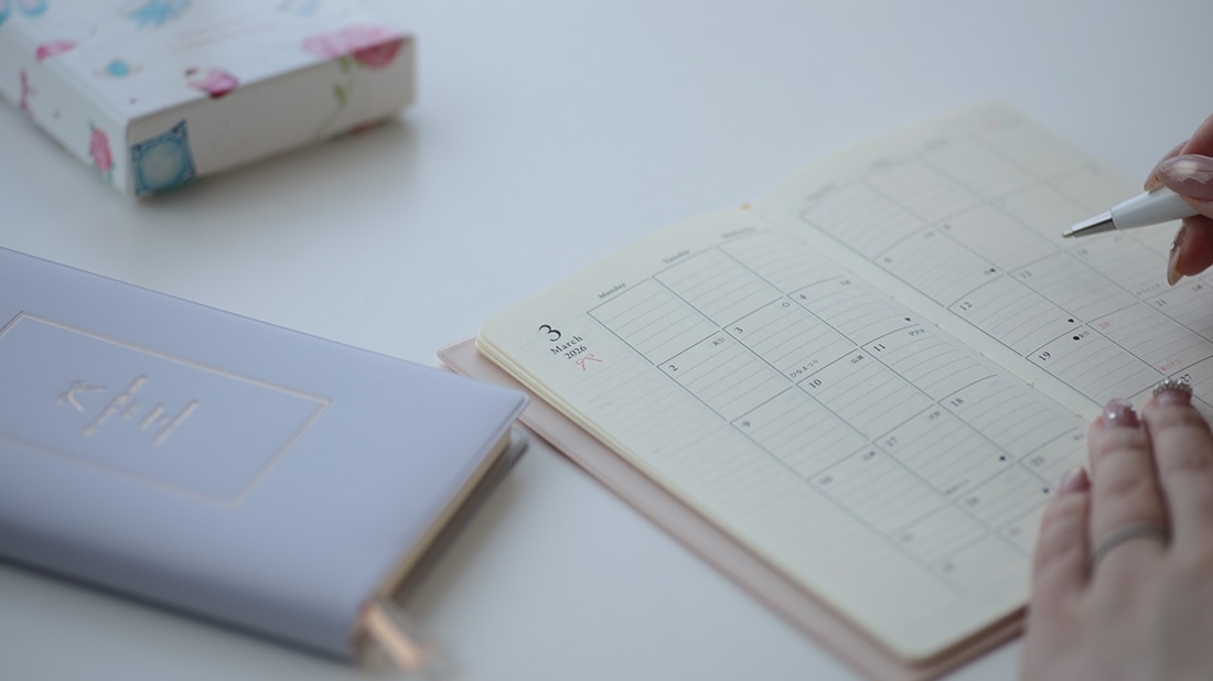 【送料無料】宮本佳実 my work life style 2027 diary ワークライフスタイル手帳2027【メッセージカード付き】ペールオレンジ