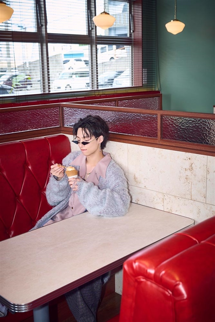 志賀李玖1st写真集（仮）