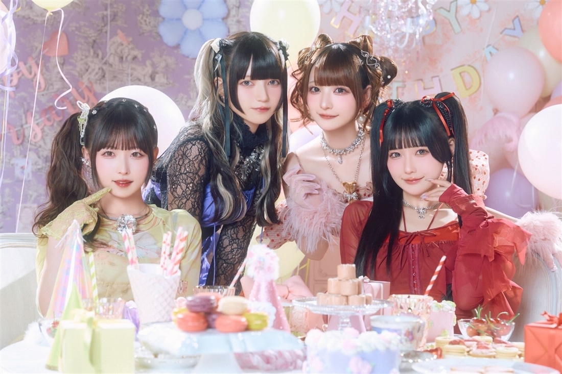 きゅるりんってしてみて 5th Anniversary Photobook カワイイ・リアリズム