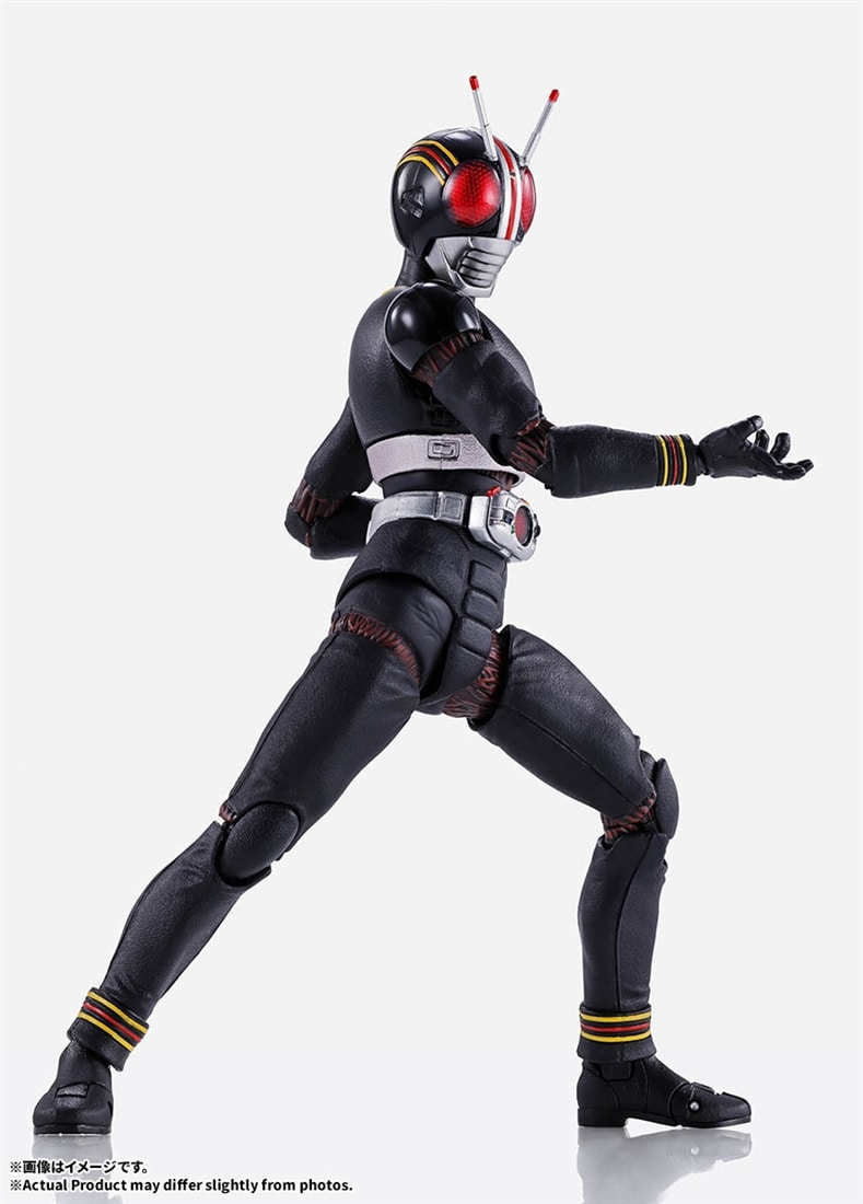 仮面ライダーBLACK S.H.Figuarts（真骨彫製法） キングストーンフラッシュエディション（初回限定台座付属）