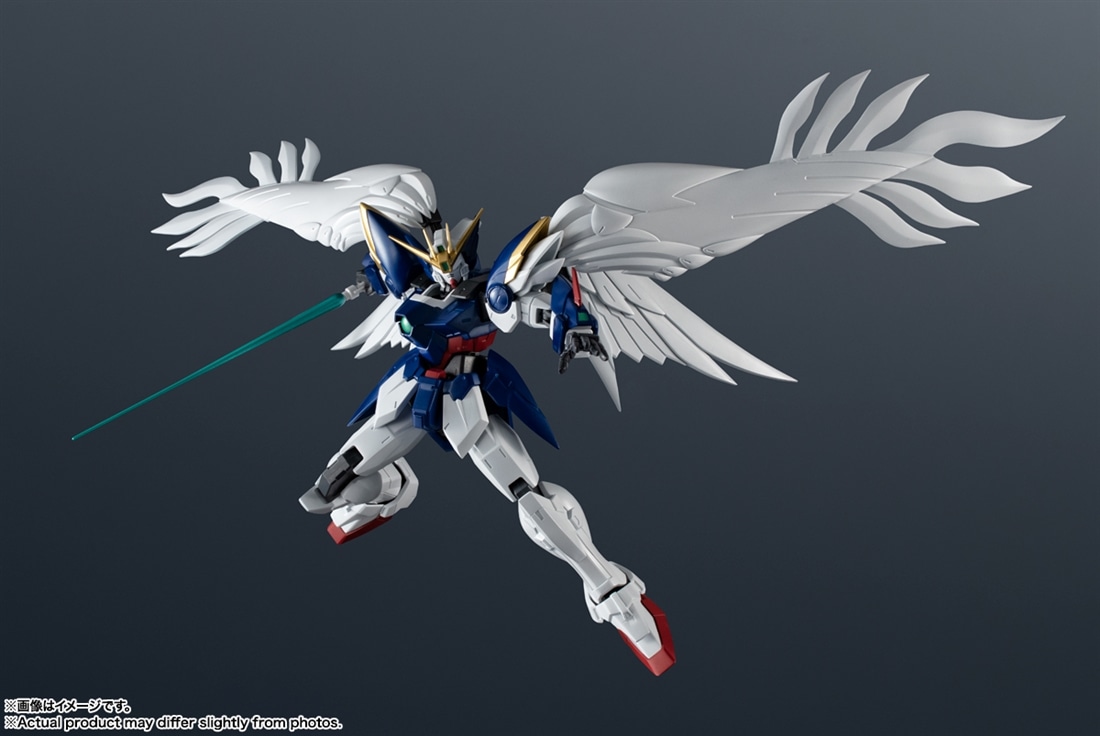 新機動戦記ガンダムW Endless Waltz GUNDAM UNIVERSE XXXG-00W0 WING GUNDAM ZERO(EW)（ウィングガンダムゼロ EW）RENEWAL