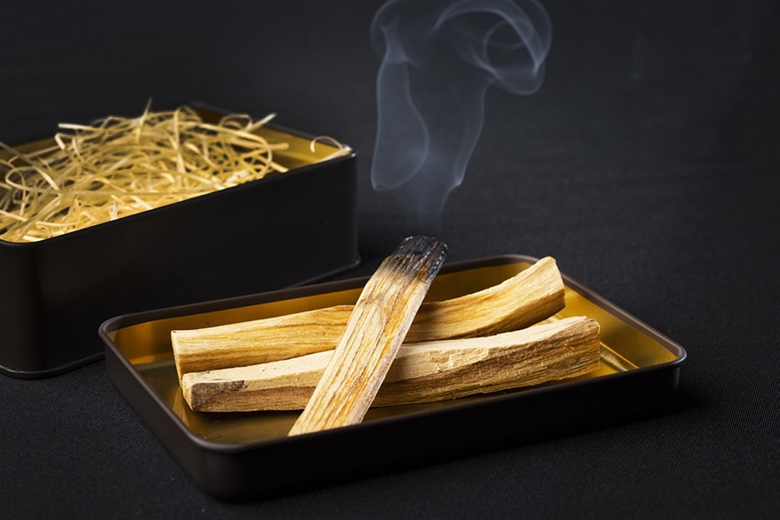 令和の金運王子きんまん 引き寄せセット 「願いを叶える魔法の言霊ペン」＆「浄化のお香パロサント」