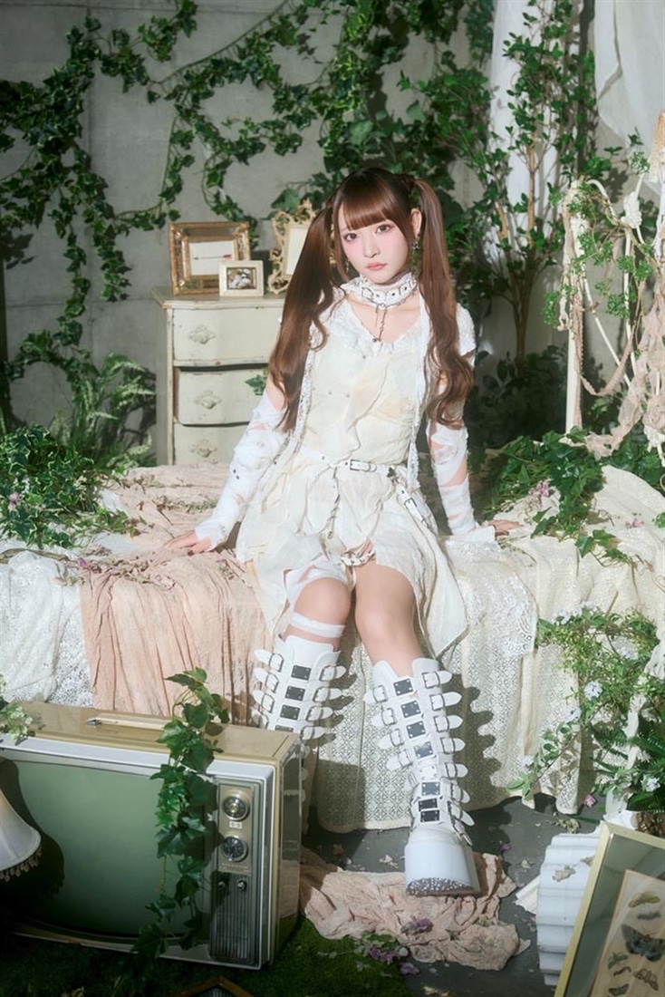きゅるりんってしてみて 5th Anniversary Photobook カワイイ・リアリズム