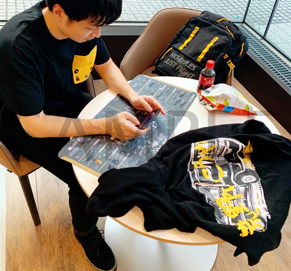 荒野行動 ポケット付サイドジップビッグシルエットTシャツ