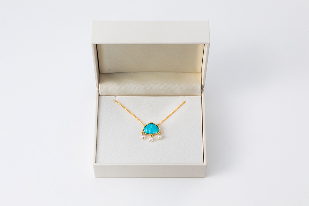 宮増侑嬉旅するターコイズのイヤリング＆ネックレス＆パスポートケースセット