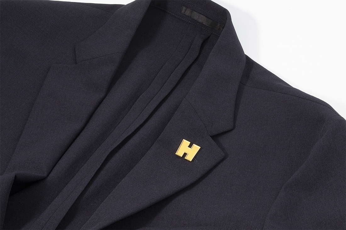 ヘアピンまみれ【出版記念】オリジナルピンバッジ　3個セット