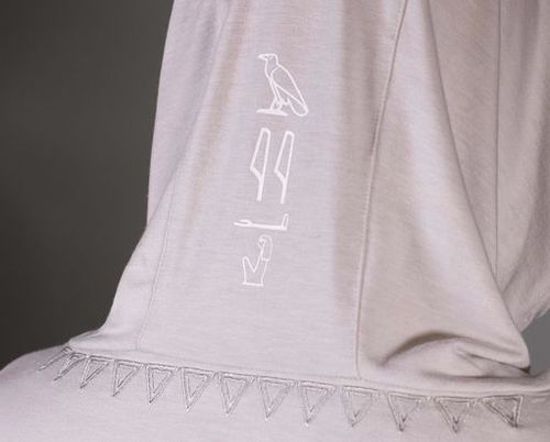 アサシン クリード　オリジンズ　アヤ　パーカーサイズS サイズS