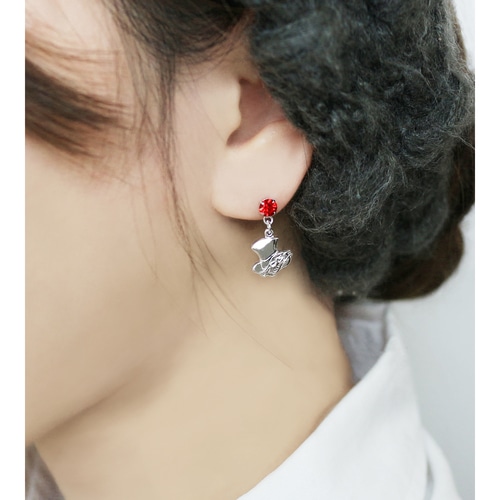 ペルソナ5 ピアス