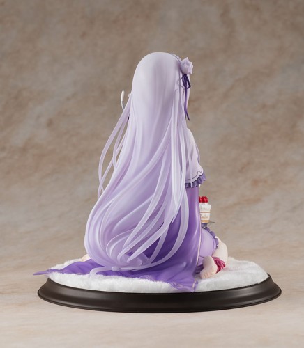 「Re:ゼロから始める異世界生活」 エミリア・バースデーケーキVer.1/7スケールフィギュア