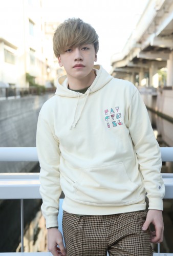 FAV gaming BLOCK Embroidery Hoodie CreamM size Mサイズ