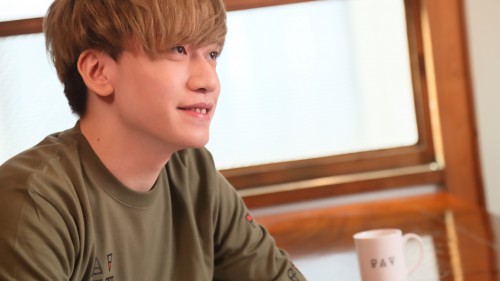 FAV gaming BLOCK Print Long Sleeve OliveM size Mサイズ