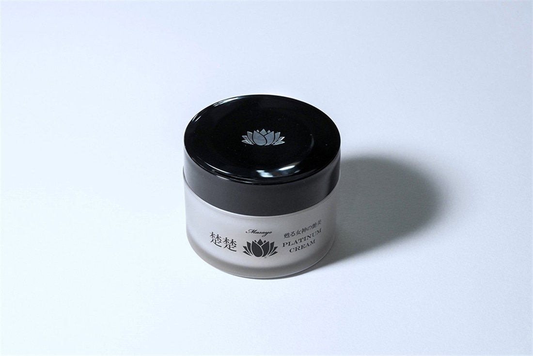 まさよ　甦る女神の艶美　プラチナムクリーム　楚楚　50ｇ