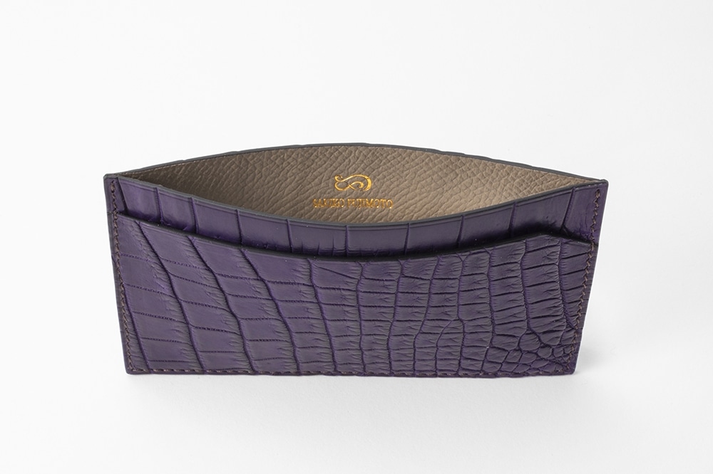 藤本さきこ　クロコダイルカードケース【オーベルジーヌ（紫）×グレージュ】