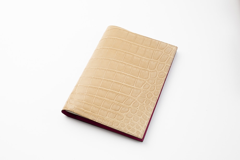 藤本さきこ　クロコダイル手帳カバー【ベージュ×ピンク】