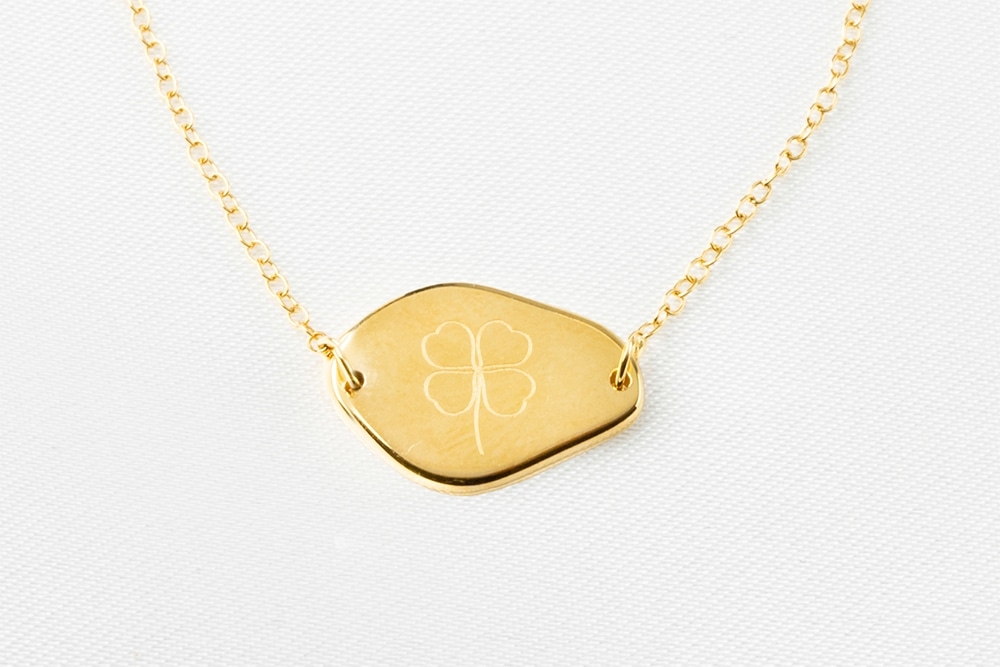 琉球風水志シウマ＜18金コーディング/良縁運32＞最強開運ナンバーブレスレット特典映像付き 18金コーディング 良縁運32