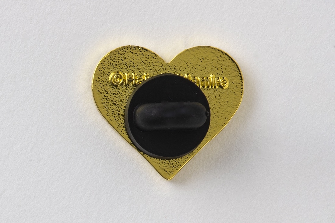 ヘアピンまみれ【出版記念】オリジナルピンバッジ　3個セット