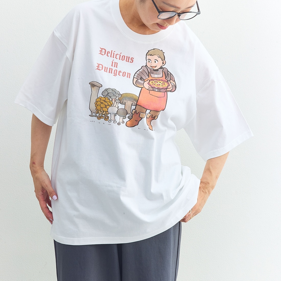 【二次受注】「公式レシピブック おうちで作れるダンジョン飯」九井諒子描き下ろし　Tシャツ（ライオス）