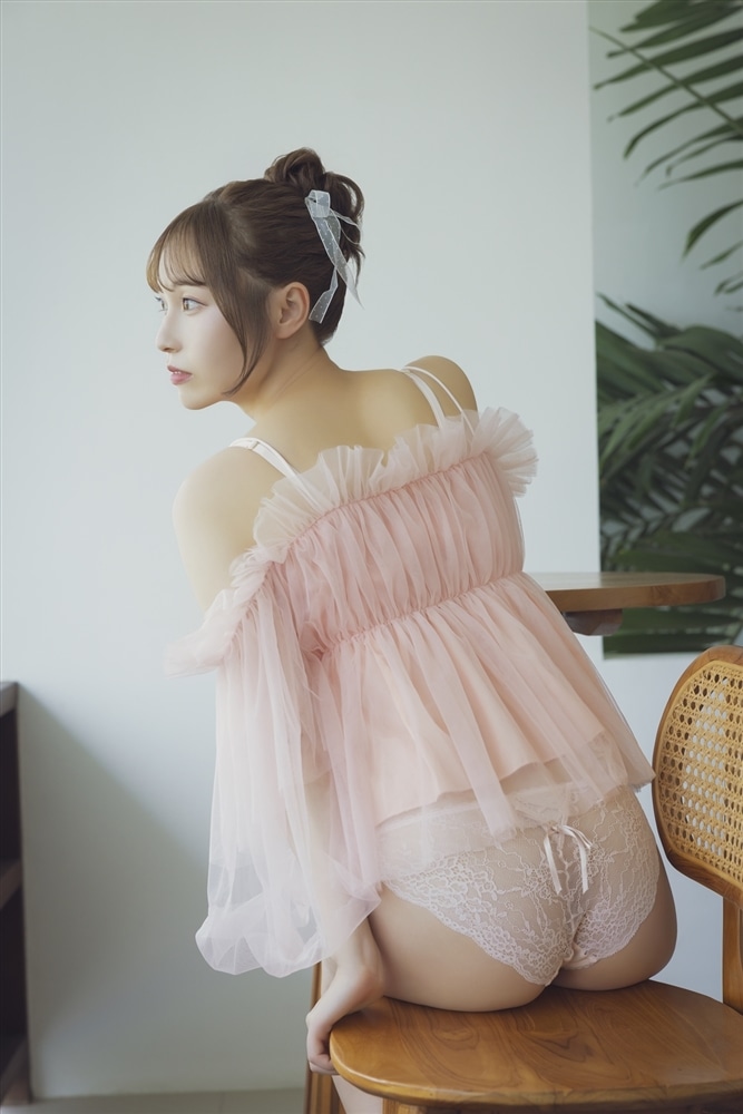 川越紗彩1st写真集 なんとかなるなる