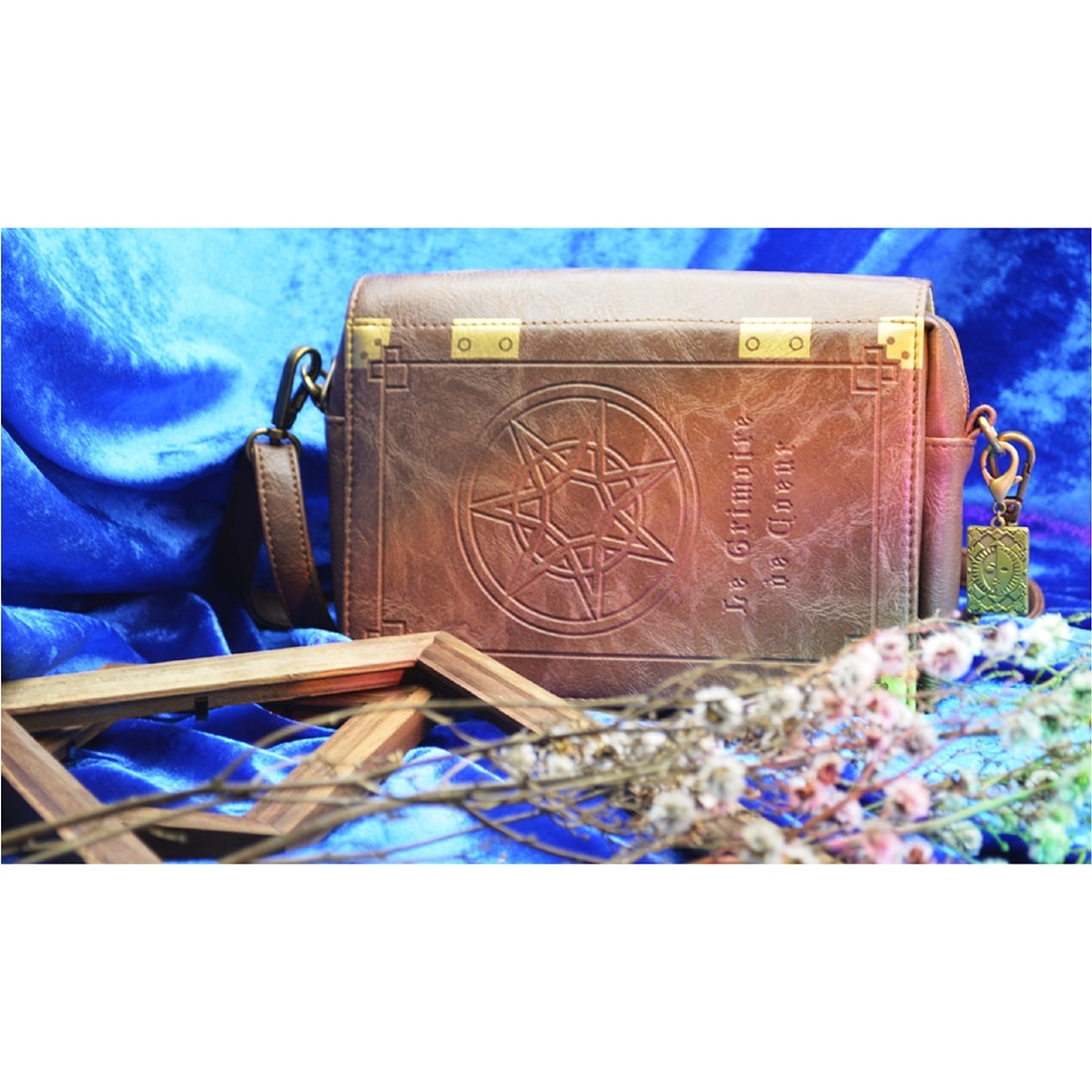 P30th ペルソナ全書風2wayポーチ（P3） P3