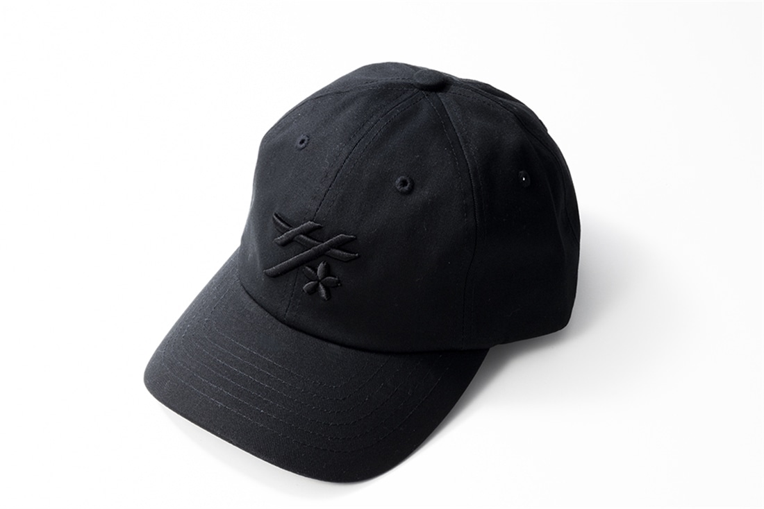 サクラナイツ 刺繍ロゴキャップ＋ピンバッジ 岡田紗佳 【イラスト