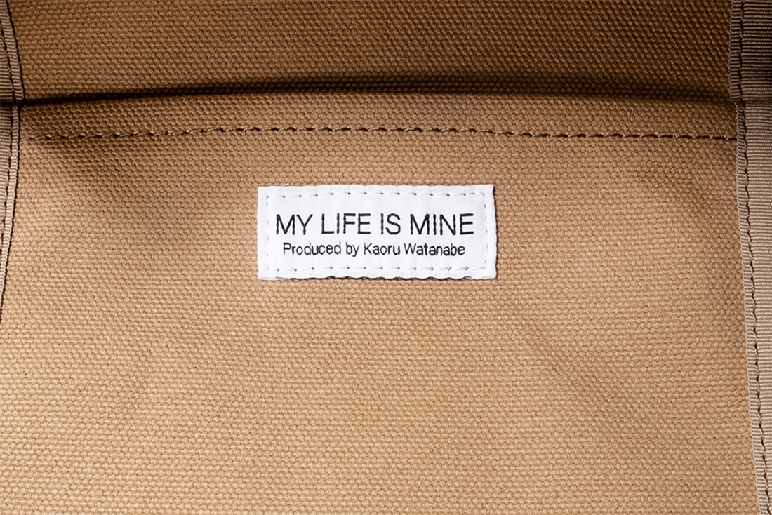 ワタナベ薫「MY LIFE IS MINE トートバッグ」<キャメル>: ファッション 