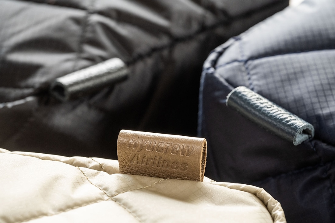 Ryucrew Airlines 2way トラベルバッグ ブラック: ファッション