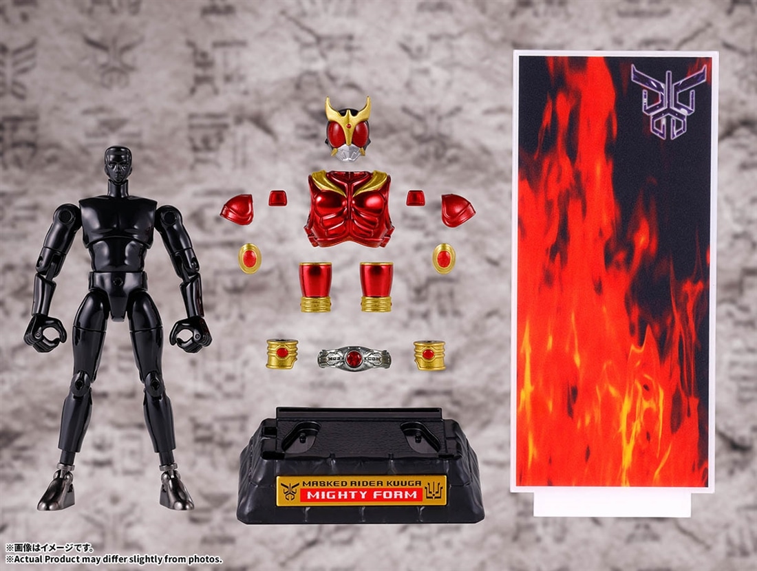 装着変身 仮面ライダークウガ フィギュアセット 仮面ライダークウガ 装着変身 マイティフォーム: フィギュア