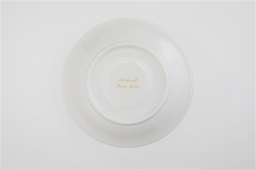 『二度目の異世界、少年だった彼は年上騎士になり溺愛してくる』　ルークとサラのペアカップ＆ソーサー