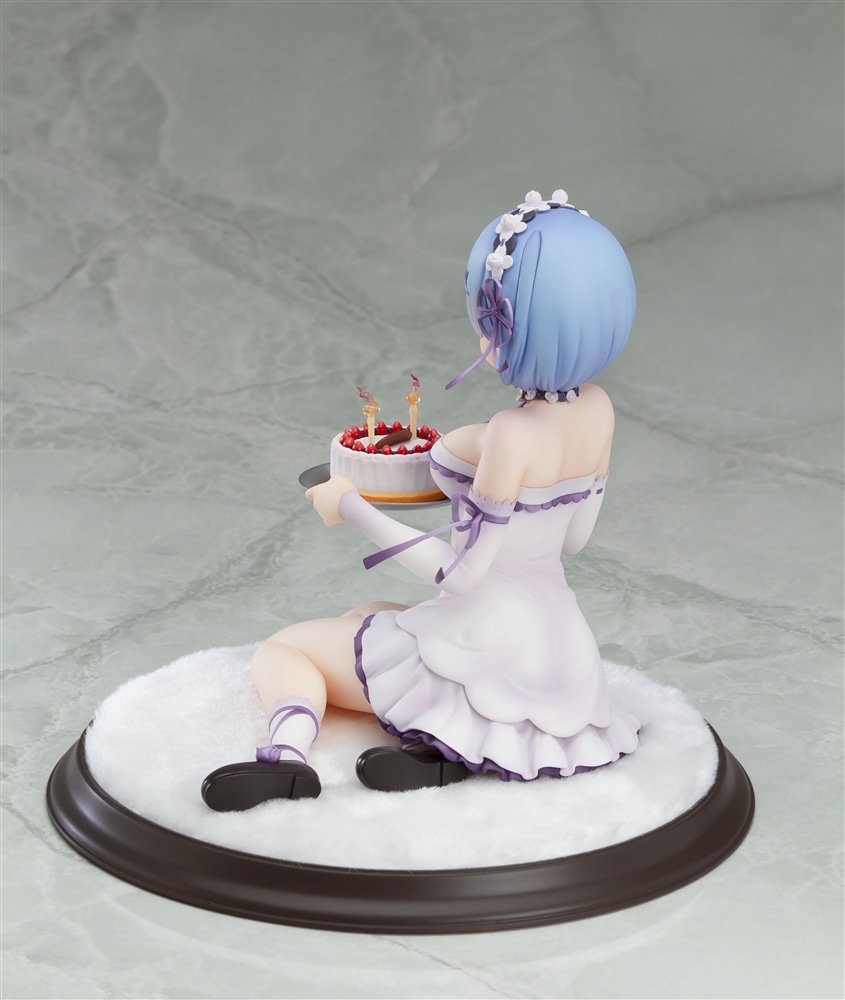 Re:ゼロから始める異世界生活」レム・バースデーケーキVer.　1/7スケールフィギュア