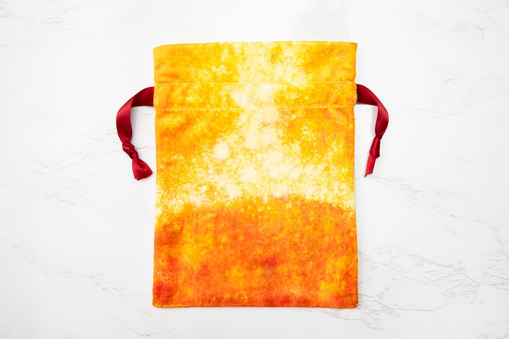 【はせくらみゆき『天恵カード』発売記念】カードクロス・専用ポーチセット(新作アート使用)