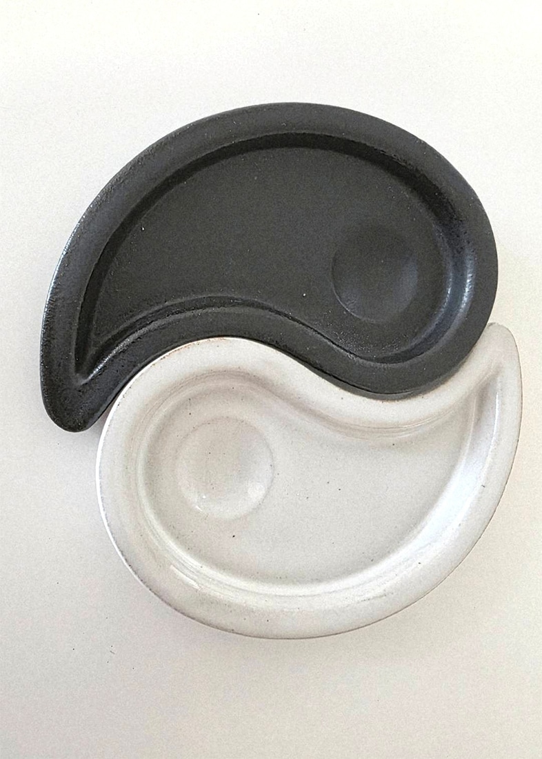 引き寄せを加速する！アロマグッズセット（オイル2種＋ディッシュ2枚組＋ストーン）＆サイン本（特典メッセージ動画付き）