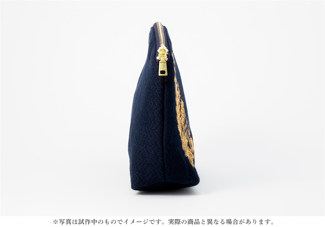 『死に戻りの魔法学校生活を、元恋人とプロローグから（※ただし好感度はゼロ）』襟刺繍ポーチ