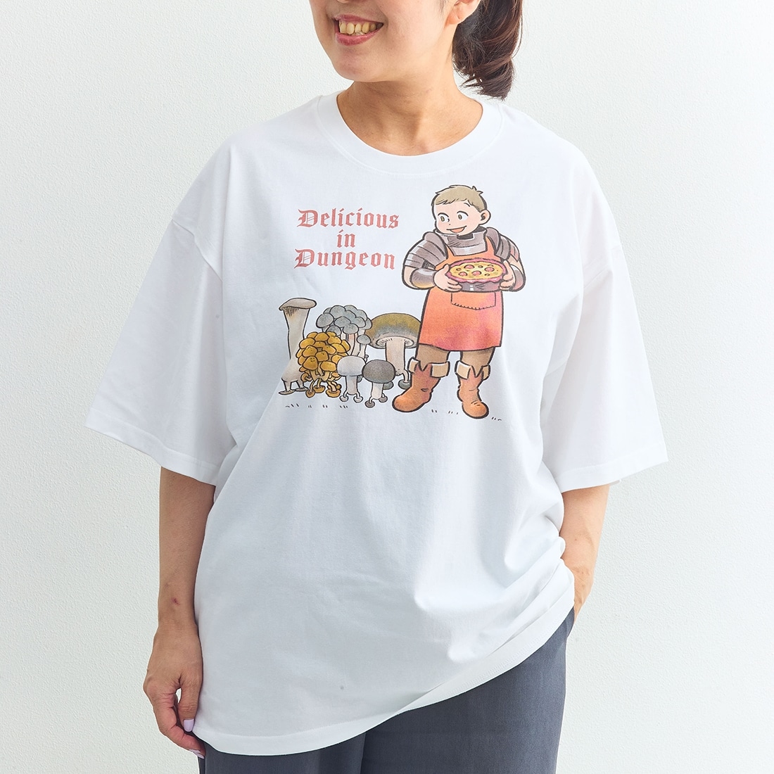 【二次受注】「公式レシピブック おうちで作れるダンジョン飯」九井諒子描き下ろし　Tシャツ（ライオス）