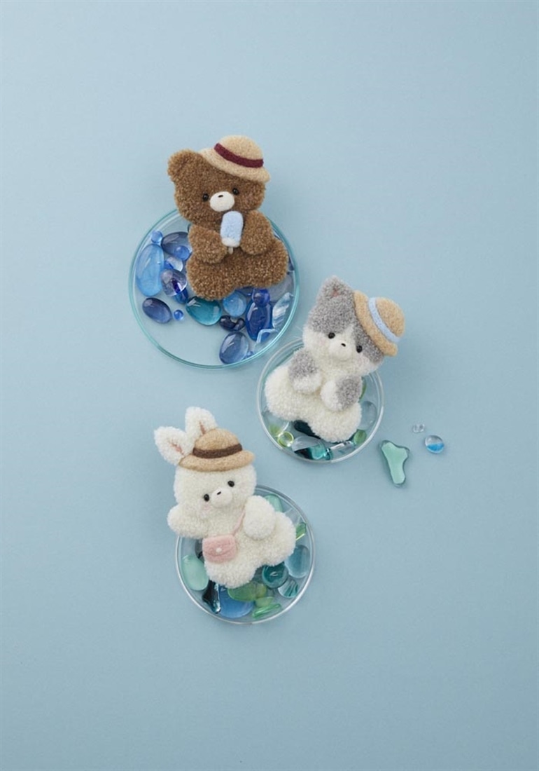 はじめてでも「かわいい」がつくれる！ パンチニードルでつくるもこもこファンシーなどうぶつたち