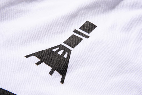 BREAK THE BORDER　ホワイトSサイズ ホワイト Sサイズ