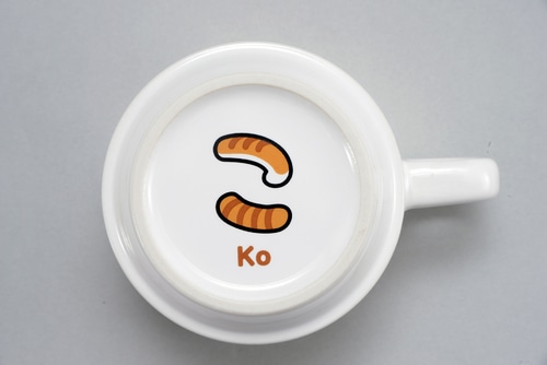 ねこあつめ スタッキングマグ「こ」 「こ」