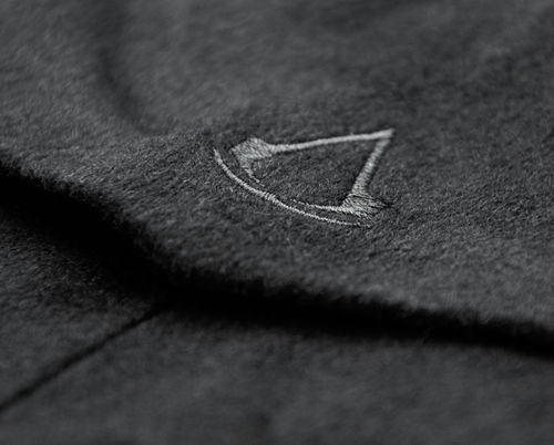 アサシン　クリード　ムービー　カラム　コートサイズ：L サイズ：L