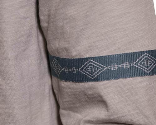 アサシン クリード　コナー　レガシー　長袖TシャツS　サイズ S　サイズ