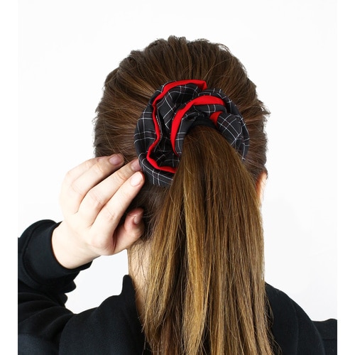 ペルソナ5 シュシュ(秀尽学園高校制服イメージ) 秀尽学園高校制服イメージ