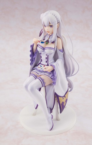 1/7スケール『Re:ゼロから始める異世界生活』エミリア　お茶会Ver.【限定予約特典付き】