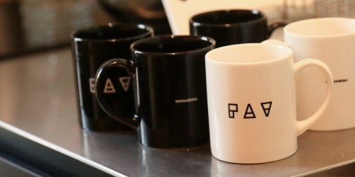 FAV gaming BLOCK Logo Mag Cup Black Black