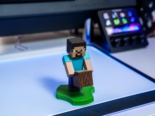 【Minecraft】"スティーブ" ミニ・ケーブルガイズ コントローラ＆スマホスタンド※2025年11月中旬出荷分