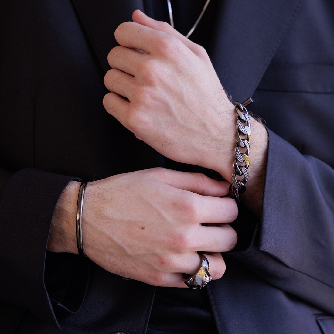 【龍が如く】OX JEWELRy Limited Silver Bangle for KIRYU KAZUMA ブラック ブラック